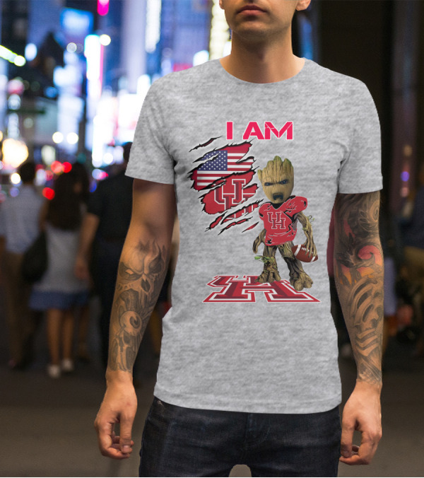 I AM Houtons Baby Groot UH Football American Flag Background T-Shirt