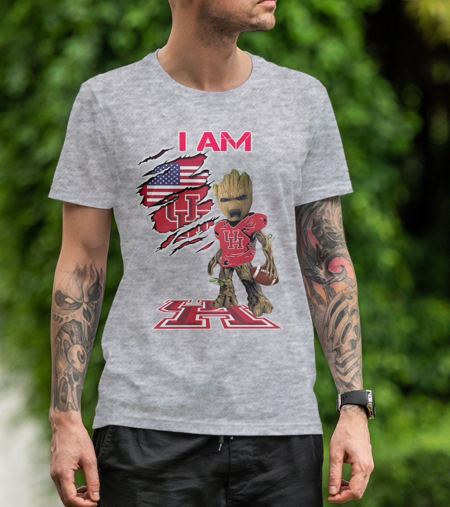 I AM Houtons Baby Groot UH Football American Flag Background T-Shirt