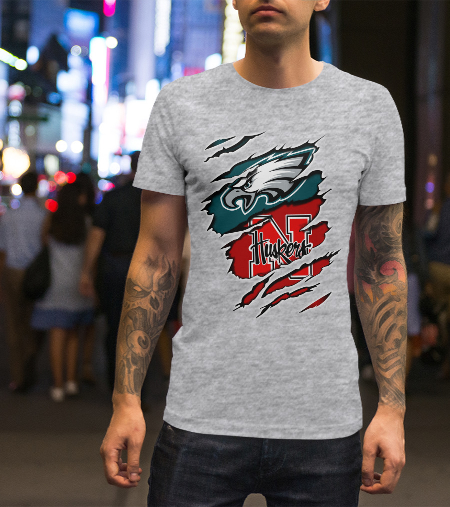 Philadelphia Eagles And Nebraska Cornhuskers Fans Rip And Tear T-Shirt