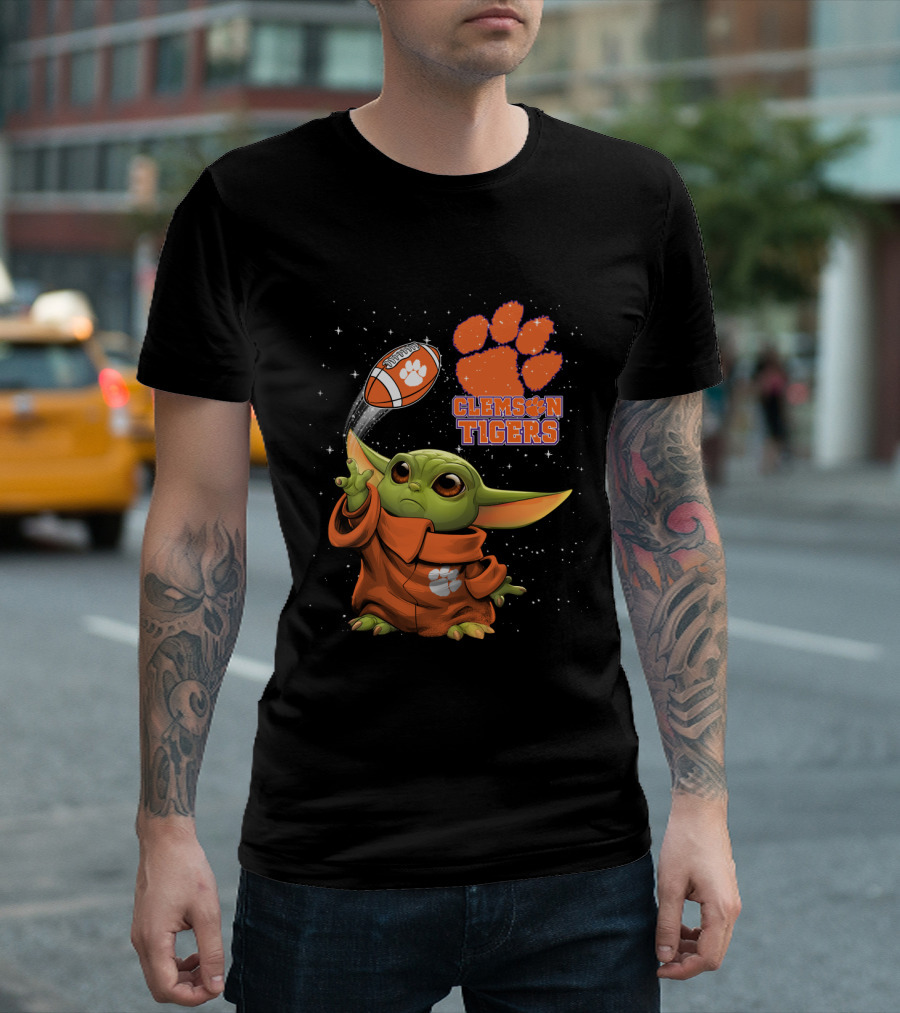Clemson Tigers Baby Yoda Football Fan Star Wars Crossover T-Shirt