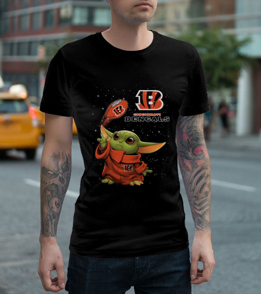 Cincinnati Bengals Baby Yoda Force Powers Football Team T-Shirt