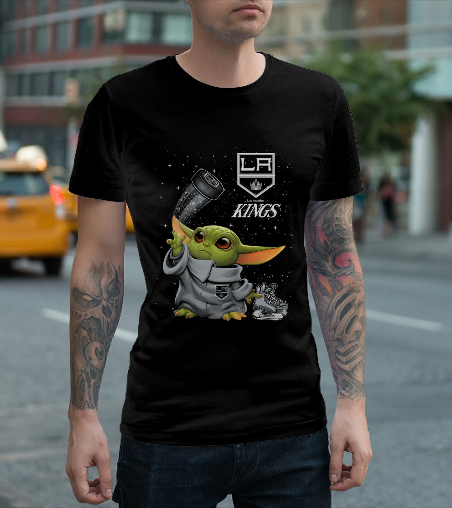 Baby Yoda LA Kings Los Angeles Hockey T-Shirt