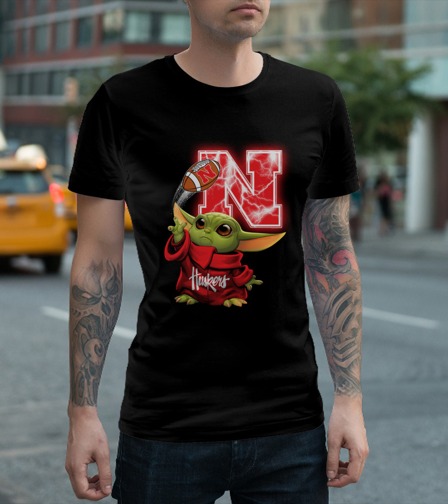 Huskers Baby Yoda Football Nebraska N T-Shirt