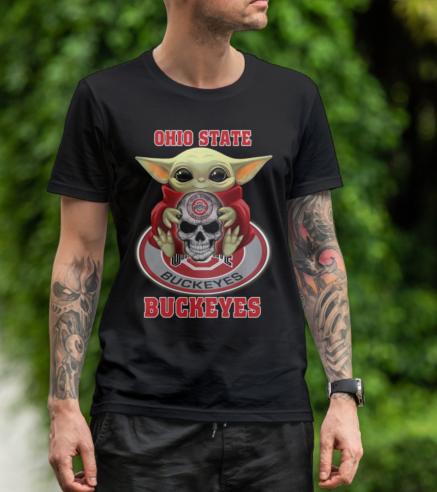 Ohio State Buckeyes Yoda Holding Skull T-Shirt