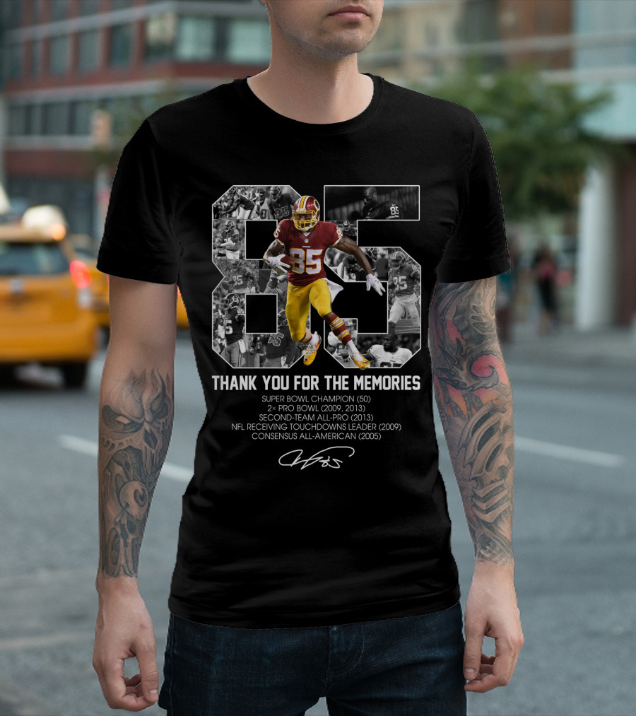 Vernon Davis Thank You For The Memories Super Bowl Champion Pro Bowl NFL Receiving Touchdowns Leader T-Shirt