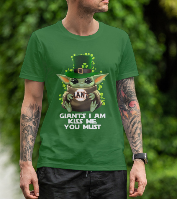 Sfg Giants I Am Kiss Me You Must T-Shirt