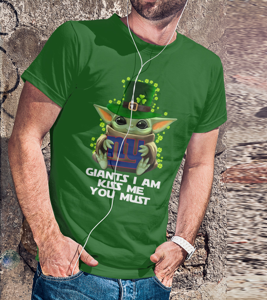 Giants I Am Kiss Me You Must Nyg Shamrock Hat T-Shirt