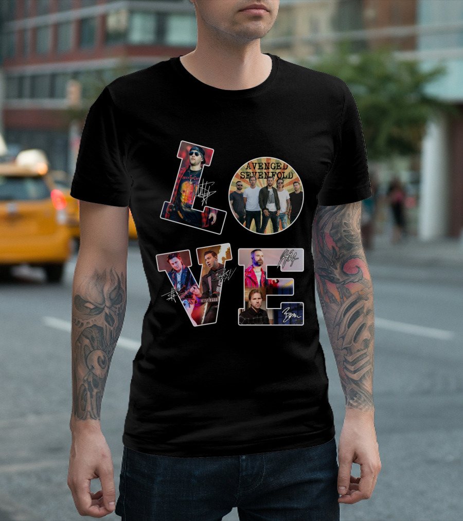Love Avenged Sevenfold Autographed Band Members Photos T-Shirt