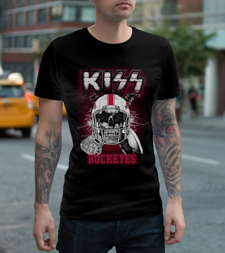 Kiss Buckeyes Football Skull Helmet Ncaa Osb 95 T-Shirt