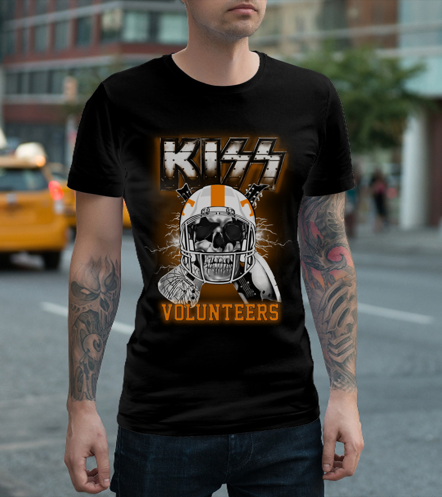 Kiss Volunteers Skull Helmet Ncaa Football Theme T-Shirt