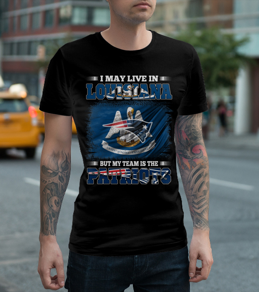 Louisiana Resident New England Patriots Fan With State Flag And Team T-Shirt