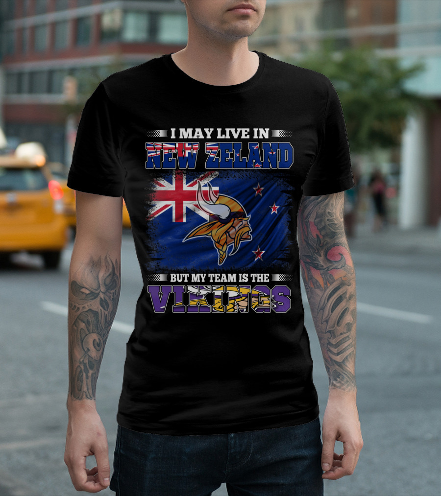 I May Live In New Zeland But My Team Is The Vikings Flag With New Zealand Flag And Viking Helmet T-Shirt