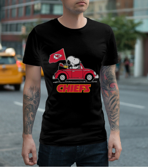 Snoopy Kansas City Chiefs Football Fan Car Ride T-Shirt