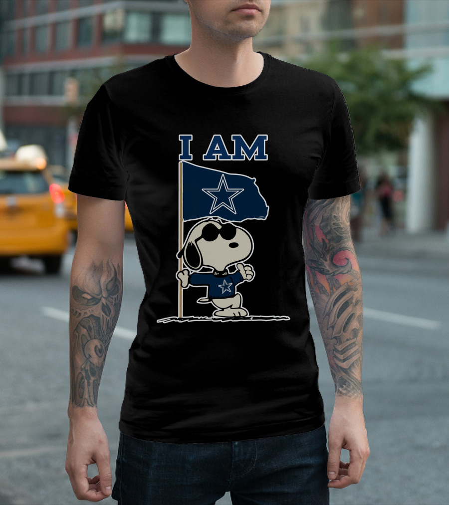 Dallas Cowboys Snoopy I Am Football Fan T-Shirt