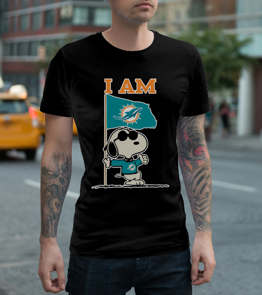 I Am Miami Dolphins Snoopy Flag T-Shirt