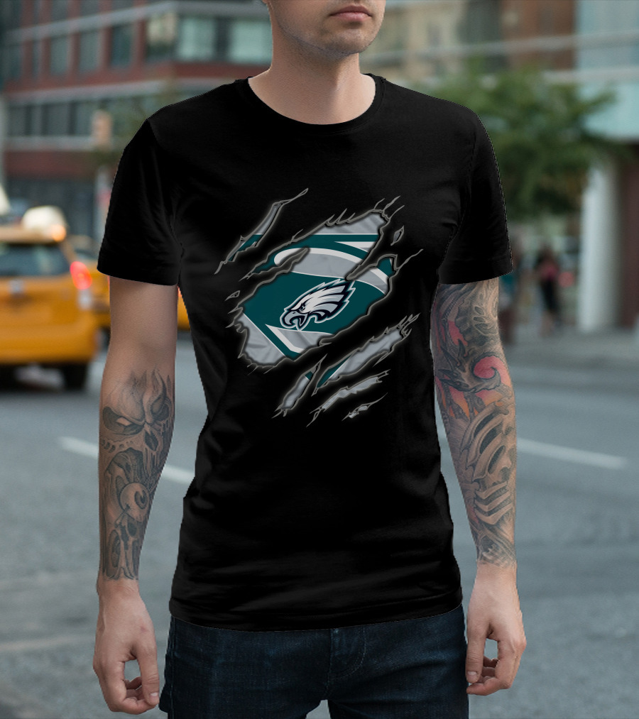 Philadelphia Eagles Logo Superman Style Rip Effect T-Shirt