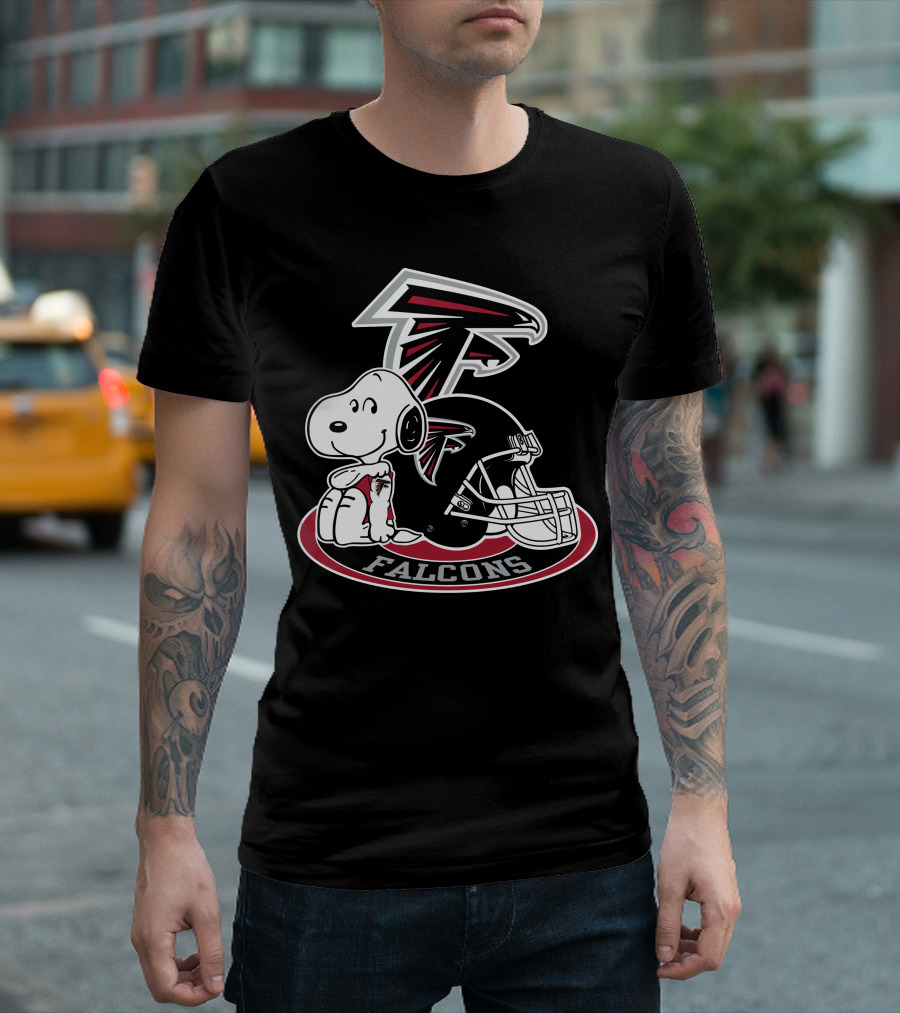 Atlanta Falcons Snoopy With Falcons Logo And Helmet T-Shirt