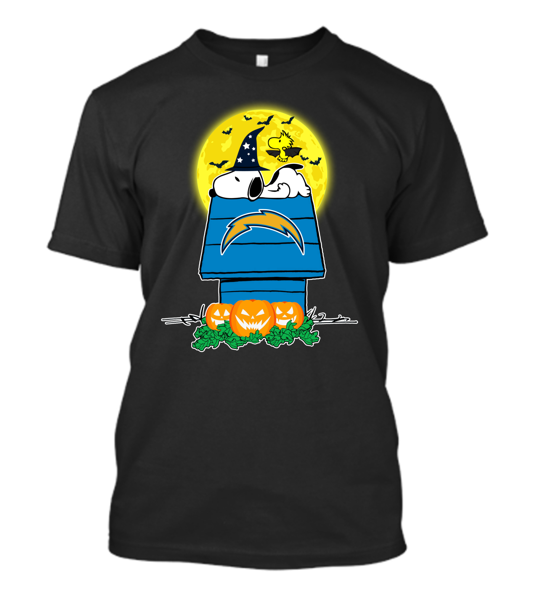 Los Angeles Chargers Snoopy Halloween Pumpkin Full Moon Scene T-Shirt