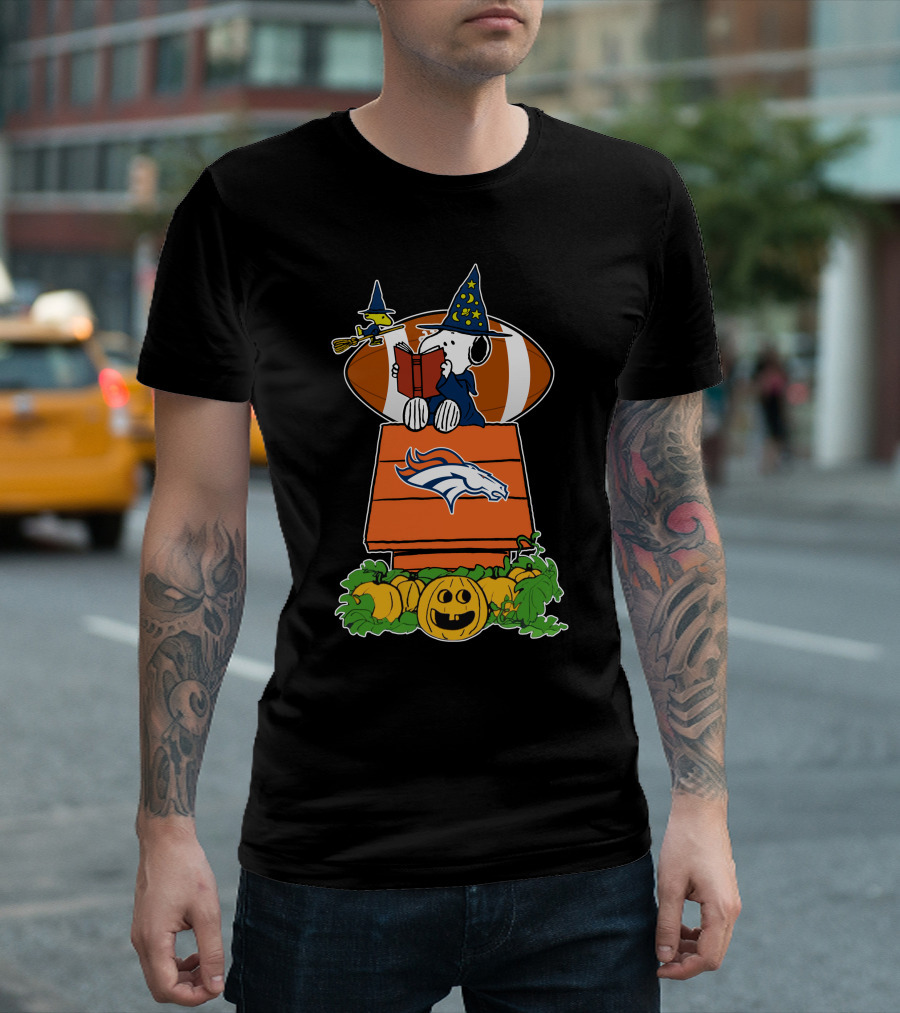 Denver Broncos Snoopy Halloween Football Wizard Pumpkin Scene T-Shirt