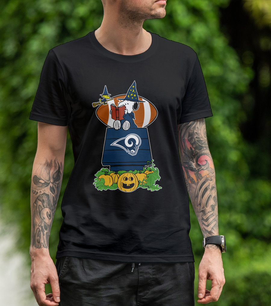 Los Angeles Rams Halloween Snoopy With Football And Pumpkins T-Shirt