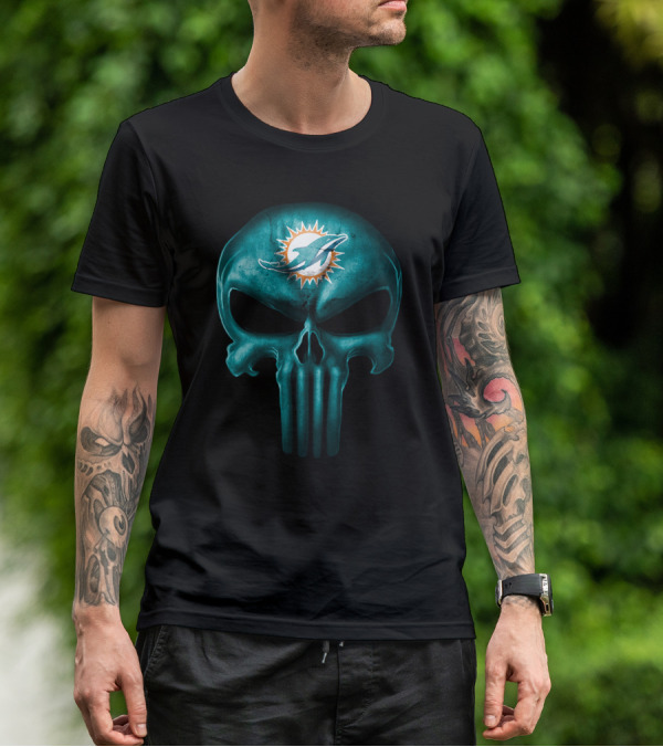 Miami Dolphins Punisher Skull Icon T-Shirt