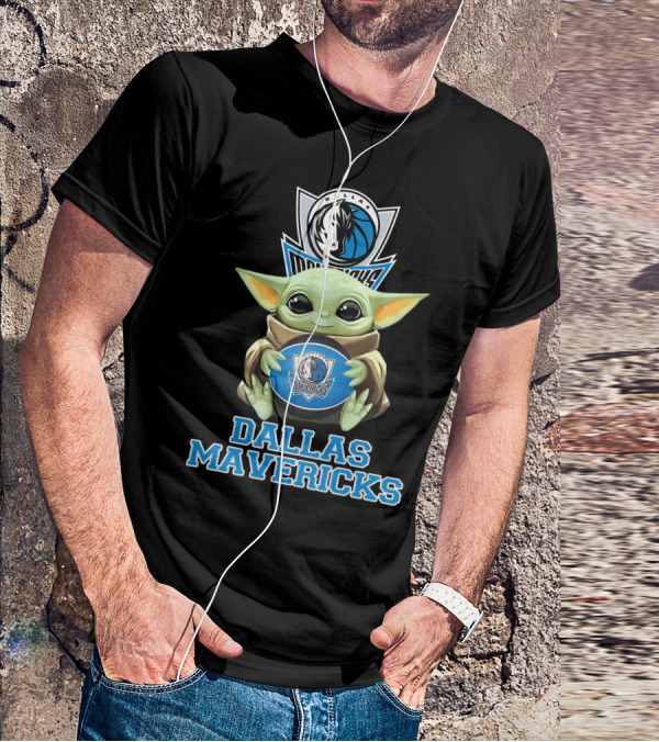 Dallas Mavericks Baby Yoda Holding Basketball T-Shirt