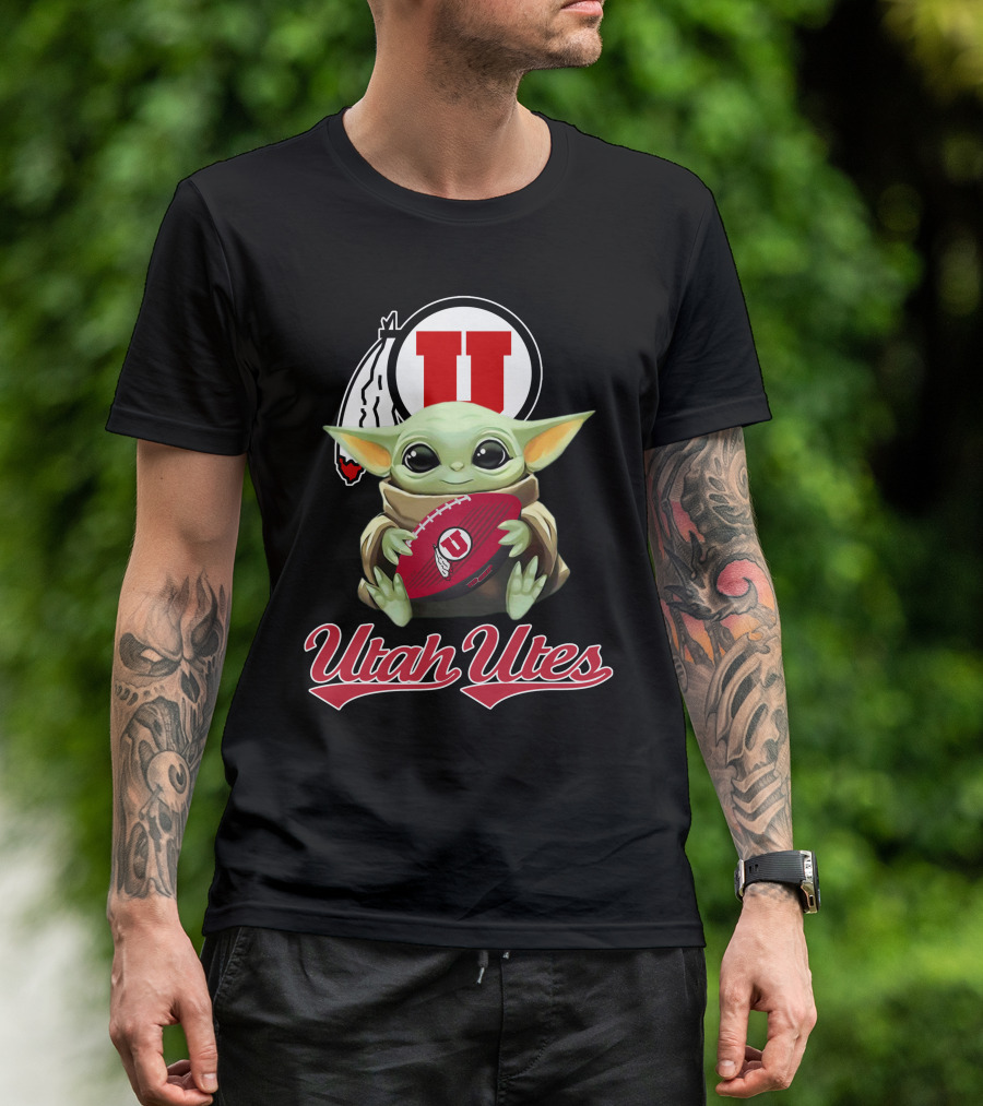 Utah Utes Baby Yoda Football Fan T-Shirt