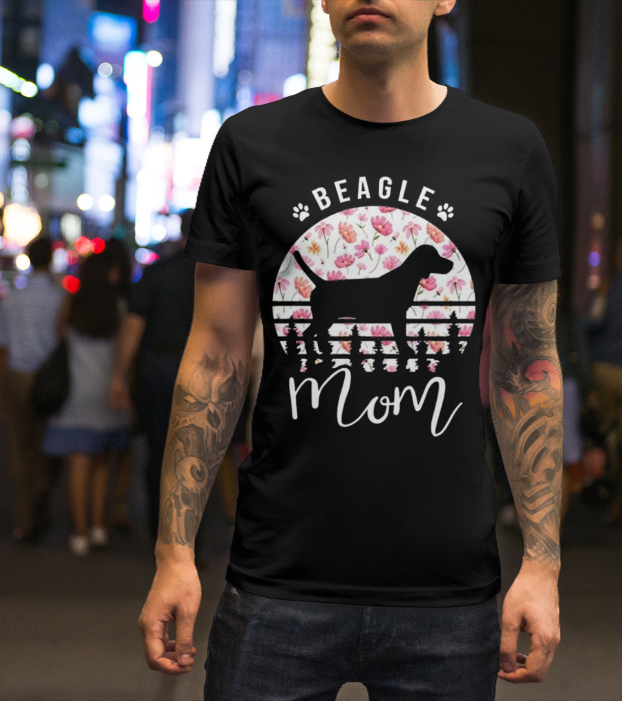 Beagle Mom Floral Mother's Day T-Shirt