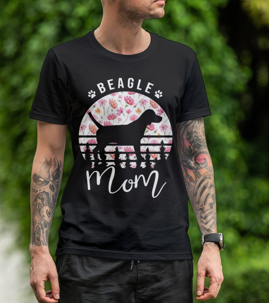 Beagle Mom Floral Mother's Day T-Shirt
