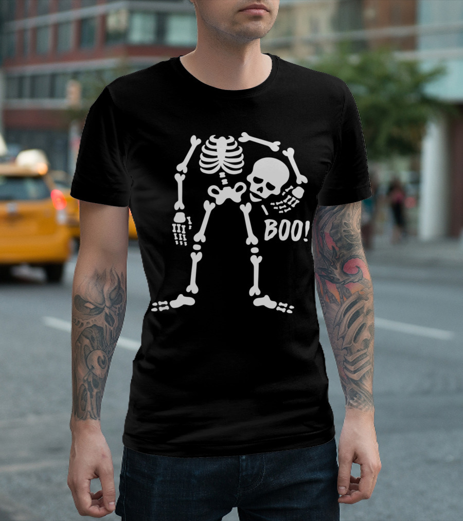 Boo Skeleton Holding Skull Spooky Halloween T-Shirt
