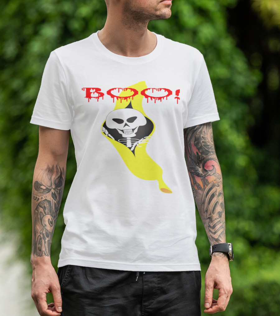 Boo Halloween Trick Or Treat Scary Banana Skeleton T-Shirt