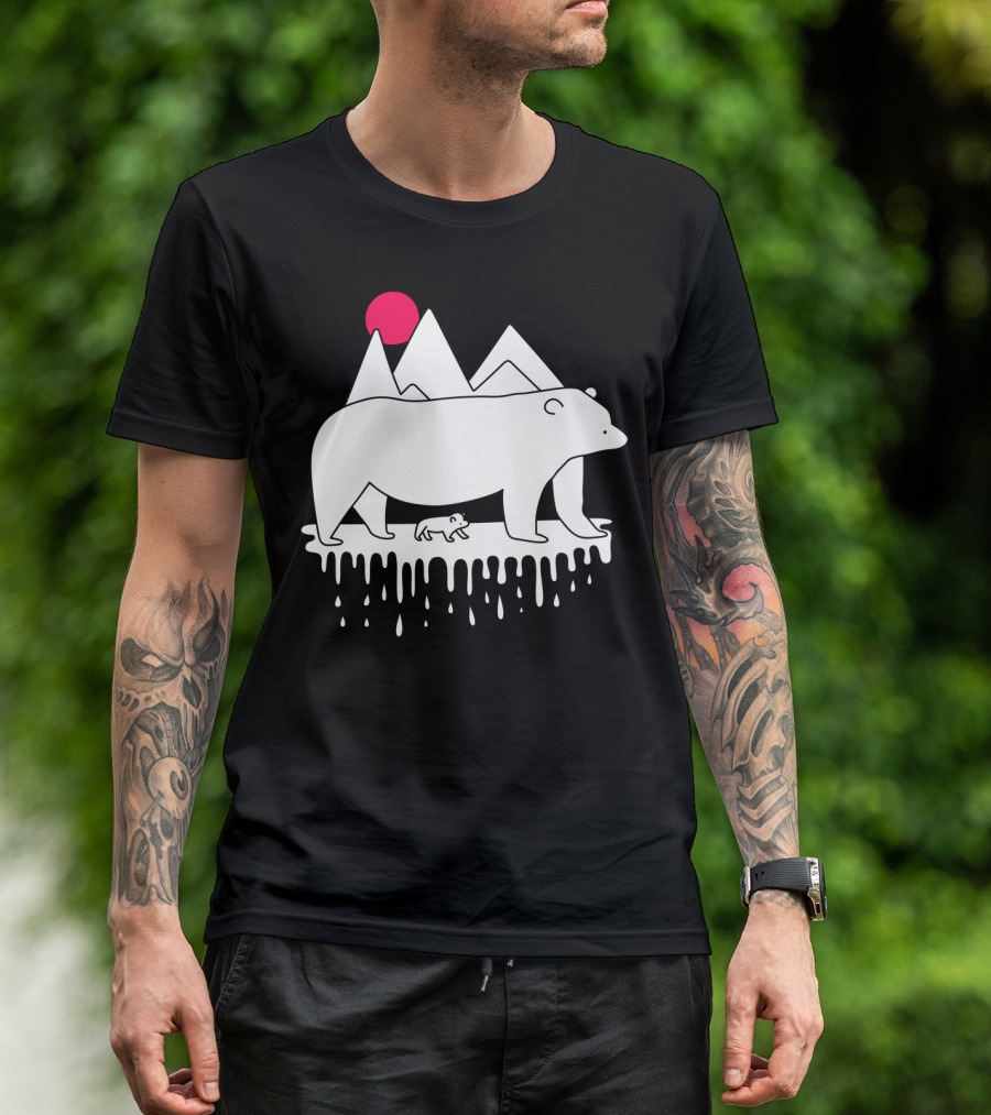 Polar Bear Family Dripping Ice Mountains Red Sun Scene T-Shirt