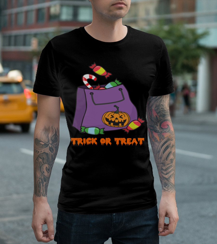 Trick Or Treat Halloween Candy Bag With Pumpkin And Zombie Horror T-Shirt