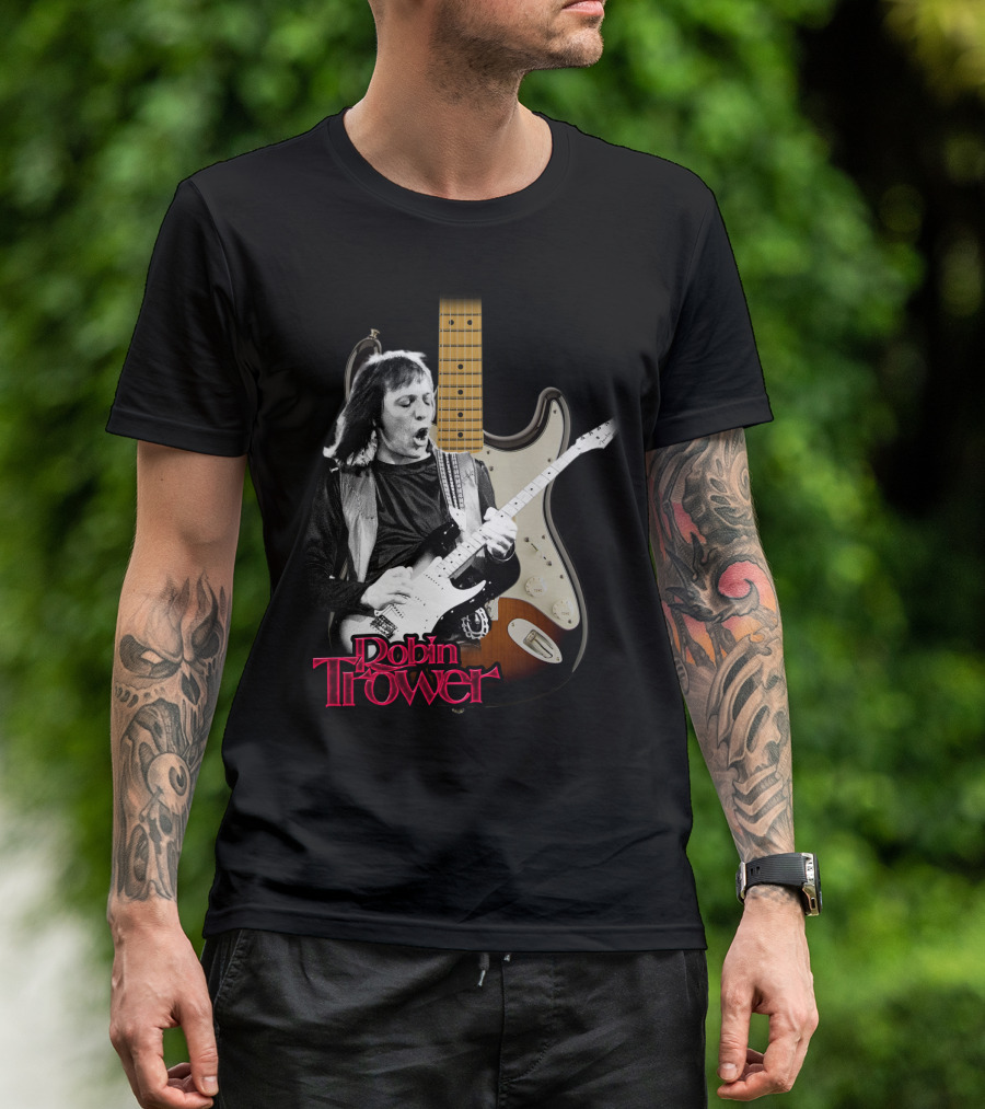 Robin Trower Electric Guitar Performance Iconic T-Shirt