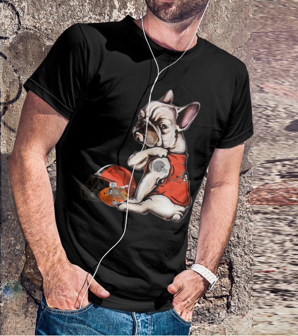 Cleveland Browns Pug Football Helmet And Jersey T-Shirt