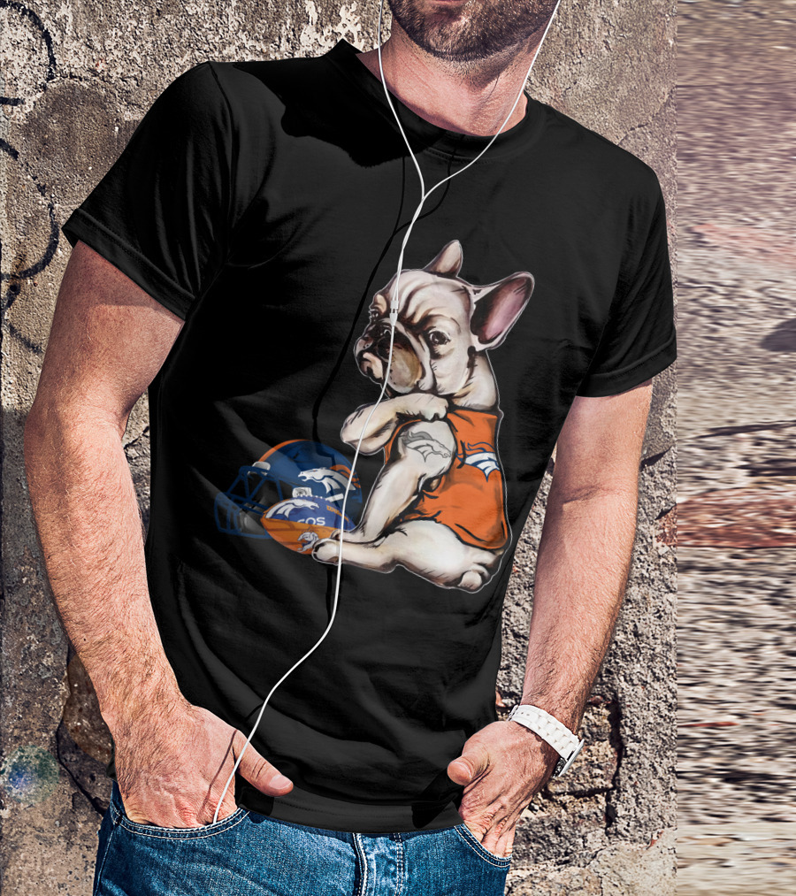 Denver Broncos Pug With Helmet And Ball T-Shirt