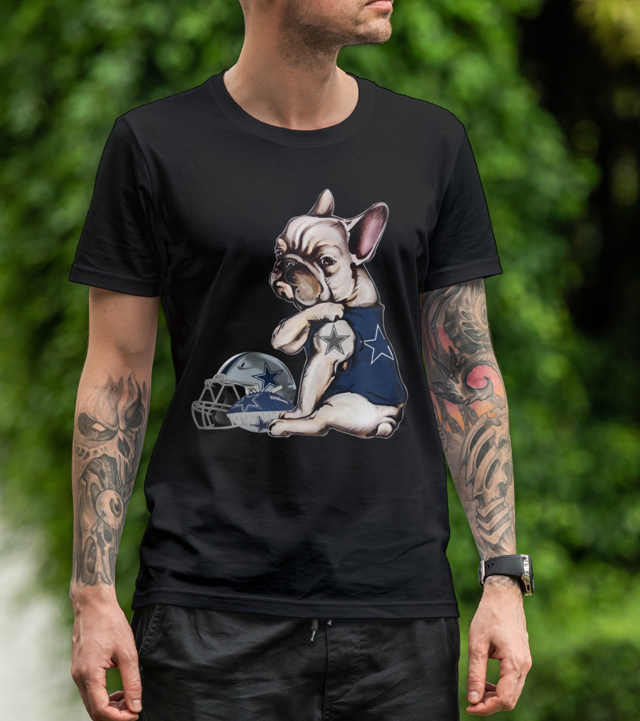 Dallas Cowboys Pug With Star Jersey And Helmet T-Shirt