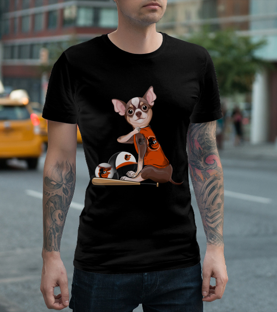 Baltimore Orioles Chihuahua Baseball Fan With Bat And Helmet T-Shirt
