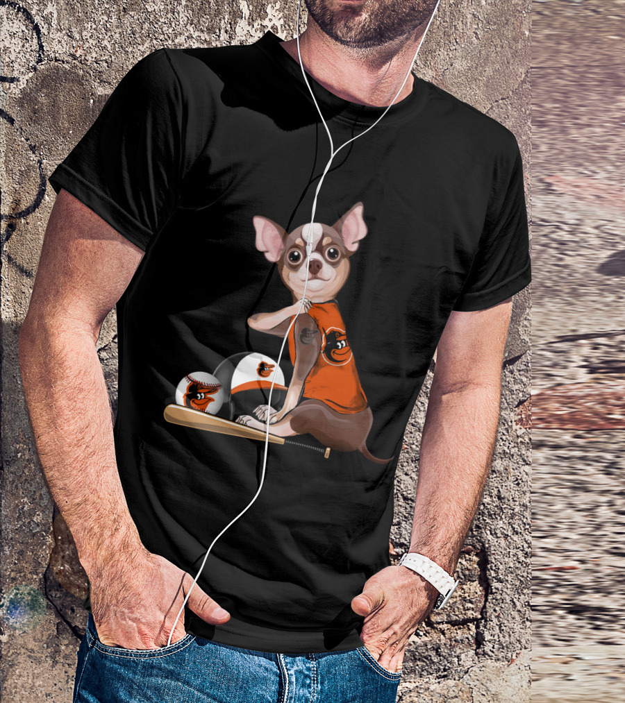 Baltimore Orioles Chihuahua Baseball Fan With Bat And Helmet T-Shirt