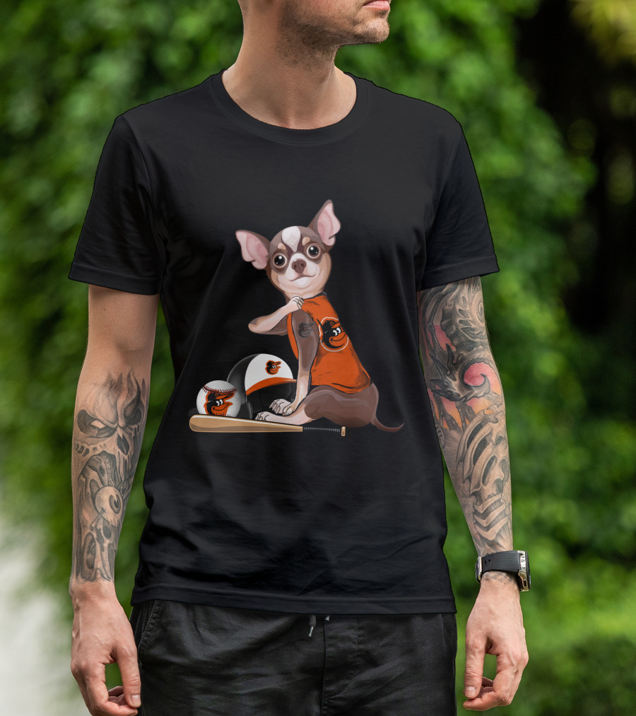 Baltimore Orioles Chihuahua Baseball Fan With Bat And Helmet T-Shirt