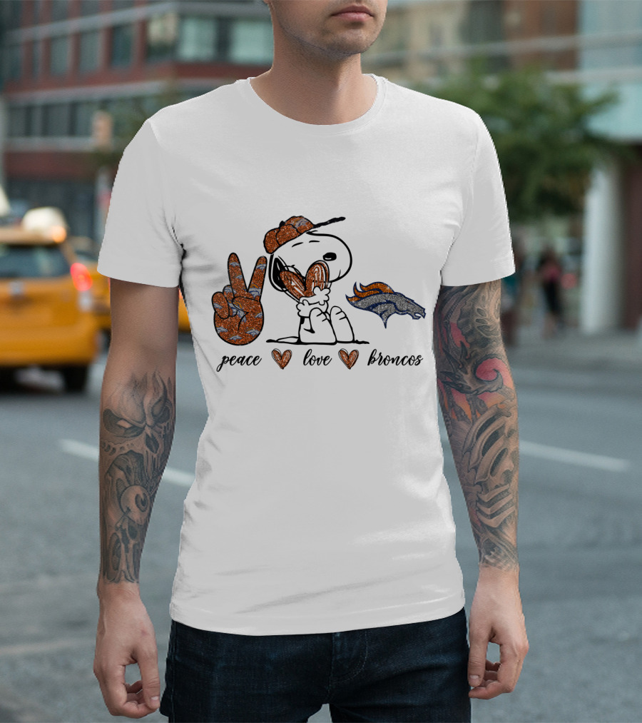 Peace Love Denver Broncos Snoopy NFL Fan T-Shirt