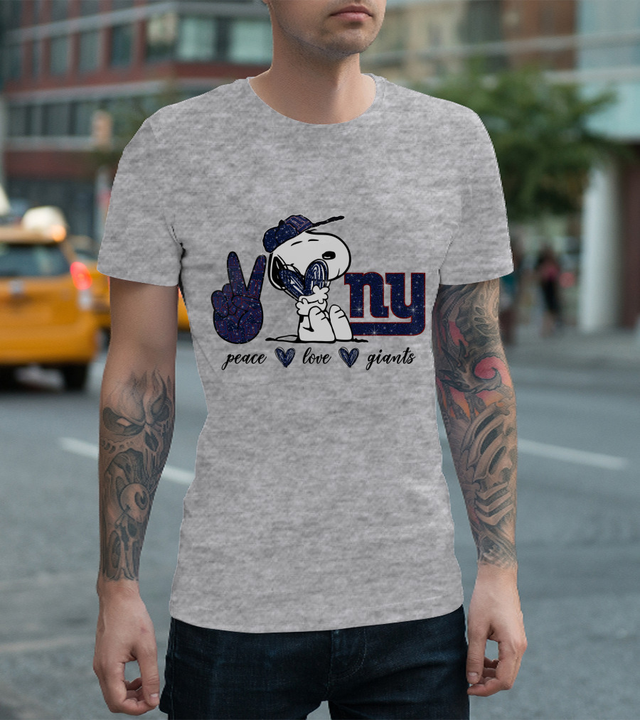 Peace Love NY Giants Snoopy Football Vintage Vibes T-Shirt