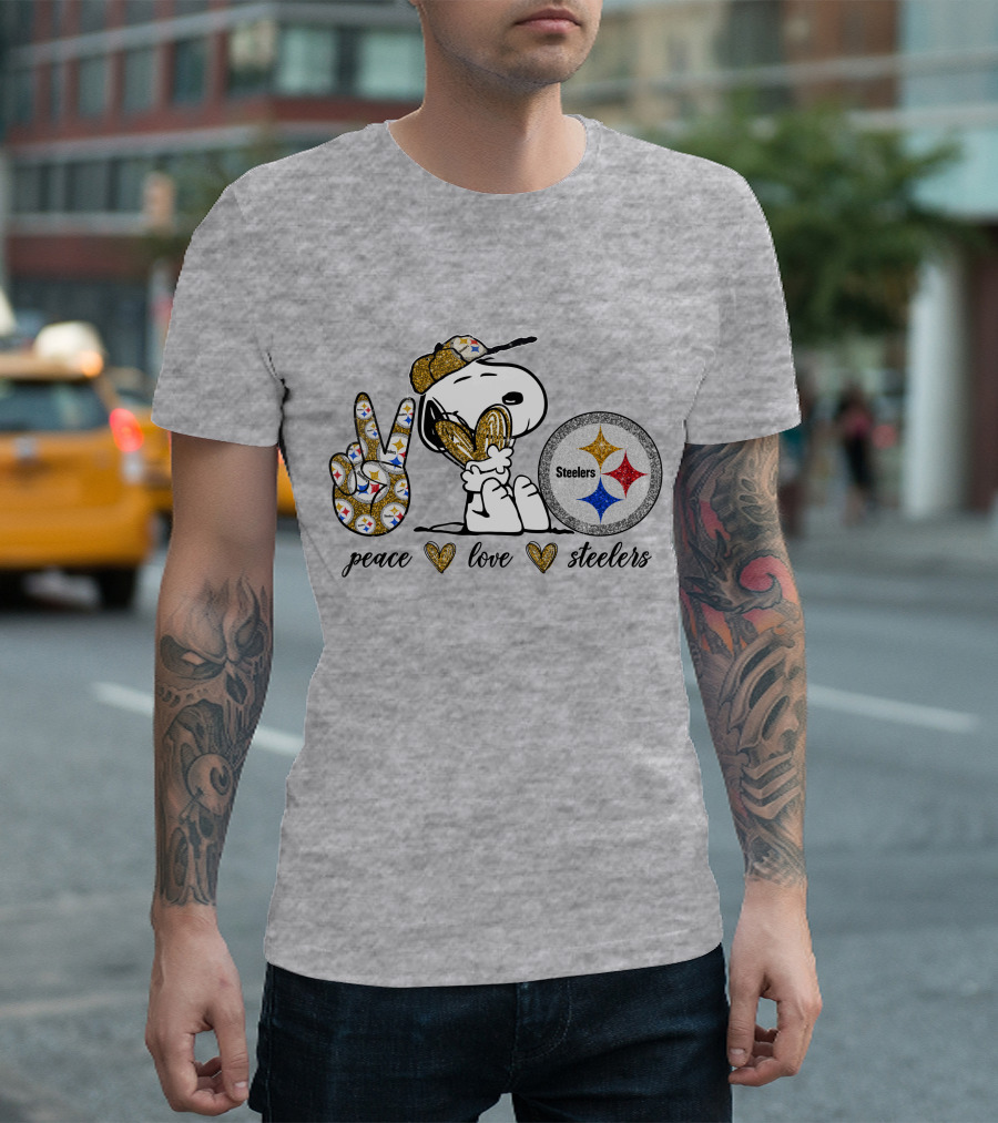 Peace Love Snoopy Steelers Football Hearts T-Shirt