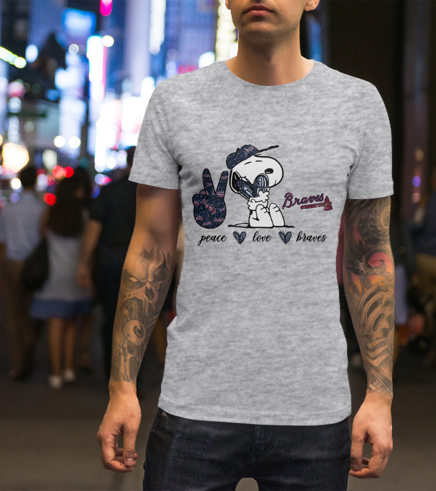 Peace Love Braves Snoopy Fan T-Shirt