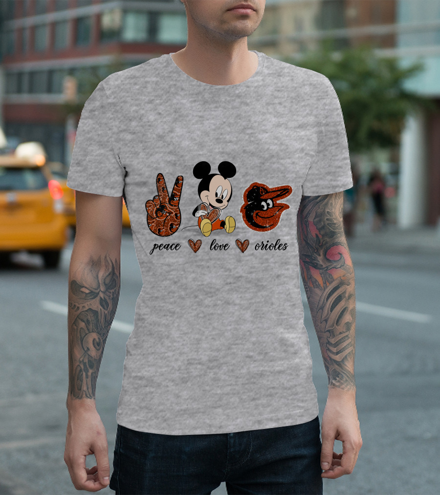 Mickey Mouse Peace Love Orioles Baseball Team T-Shirt