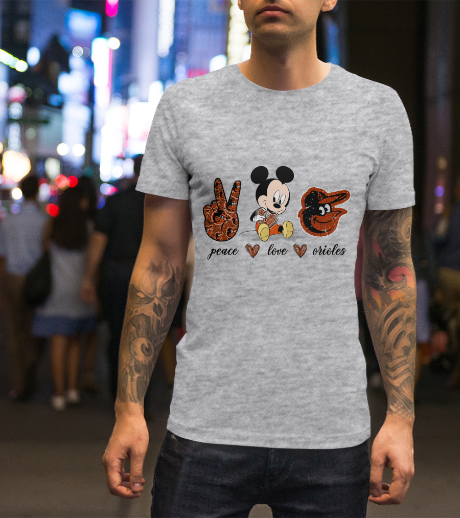 Mickey Mouse Peace Love Orioles Baseball Team T-Shirt