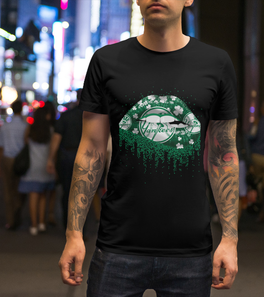 New York Yankees Green Shamrock Lips T-Shirt