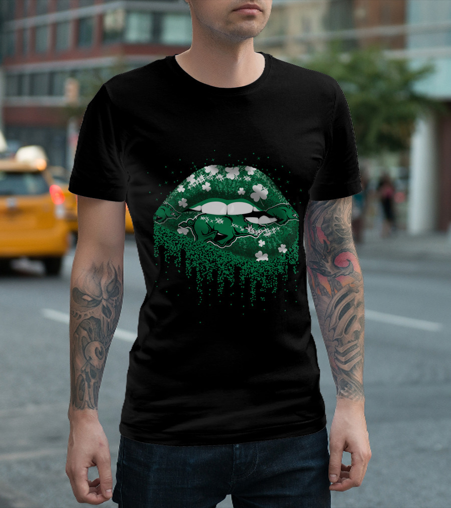 Arkansas Razorbacks Green Lips with Shamrocks T-Shirt
