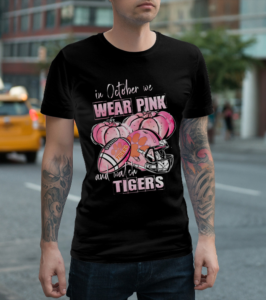 Clemson Tigers In October We Wear Pink Pumpkins And Football Helmet 509NCAA L1MTH T-Shirt