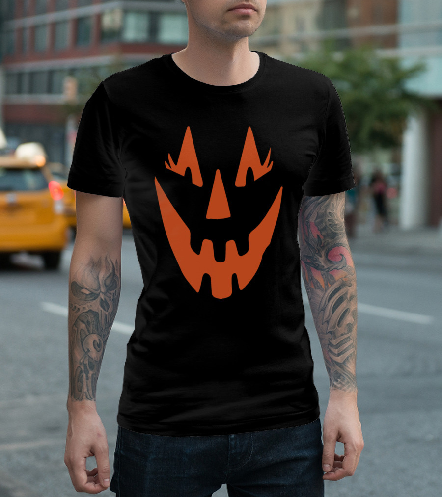 Pumpkin Halloween Smiley Face Jack-O'-Lantern Face T-Shirt